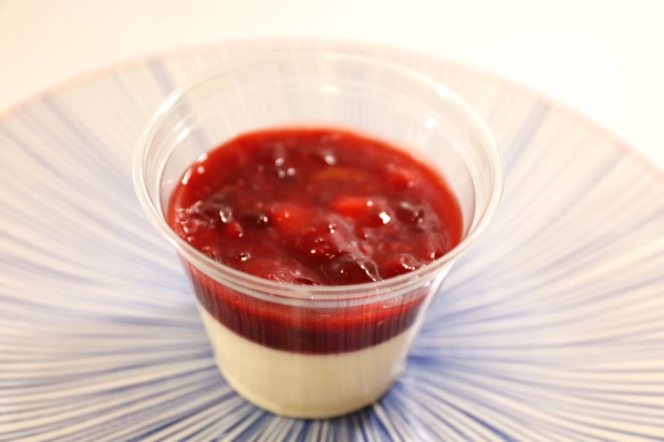 Panacotta s višněmi